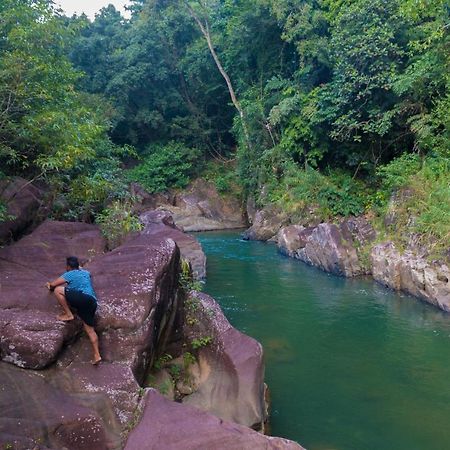 Jungle River Ginigathena Exterior foto